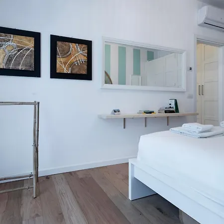 Italianway Comfort - Piranesi 18 B Garden Apartment